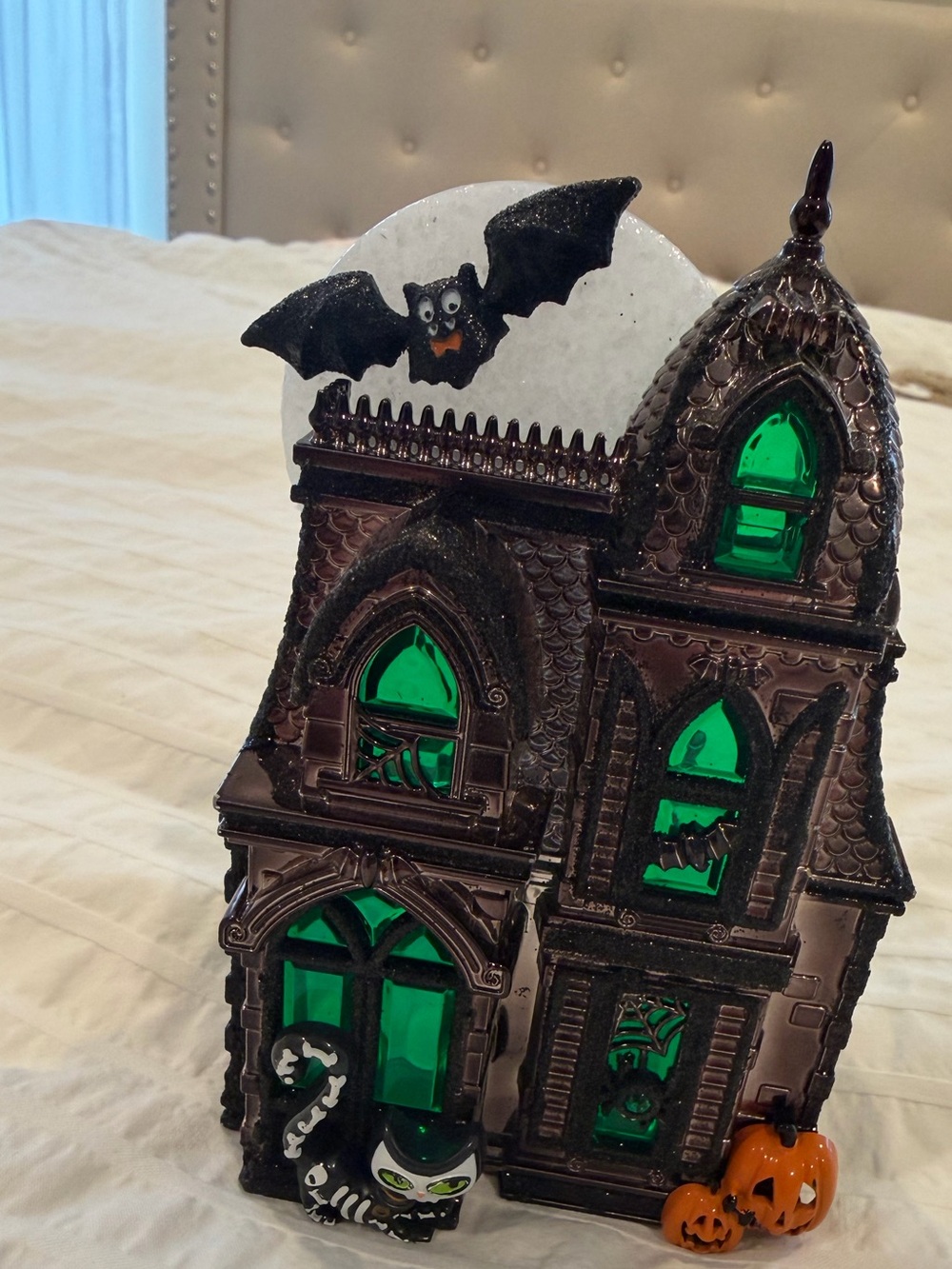 Bath and Body Works Halloween Haunted House Wallflower Plug In 2018